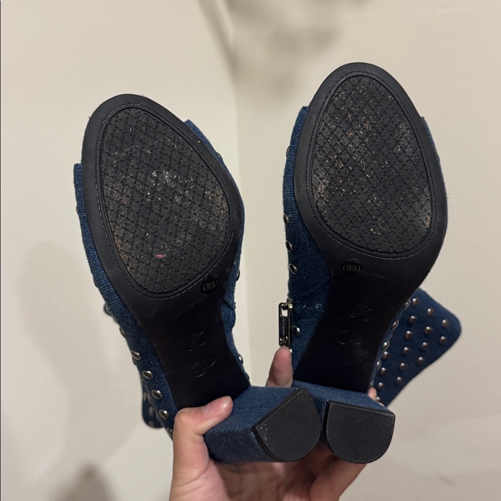 Jessica Simpson Studded Blue Ankle Boots - Picture 3 of 6